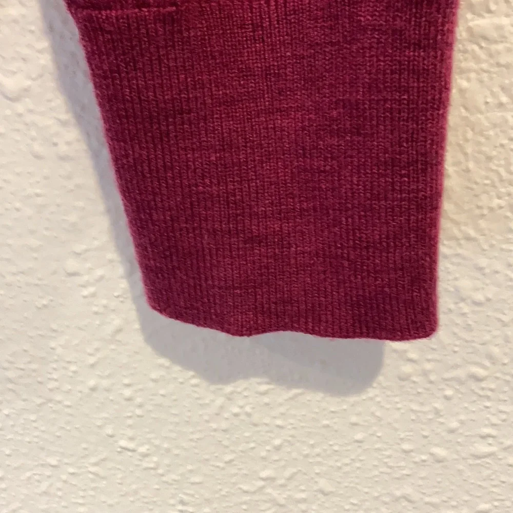 BANANA REPUBLIC Merino Wool Men’s V Neck Sweater Size M